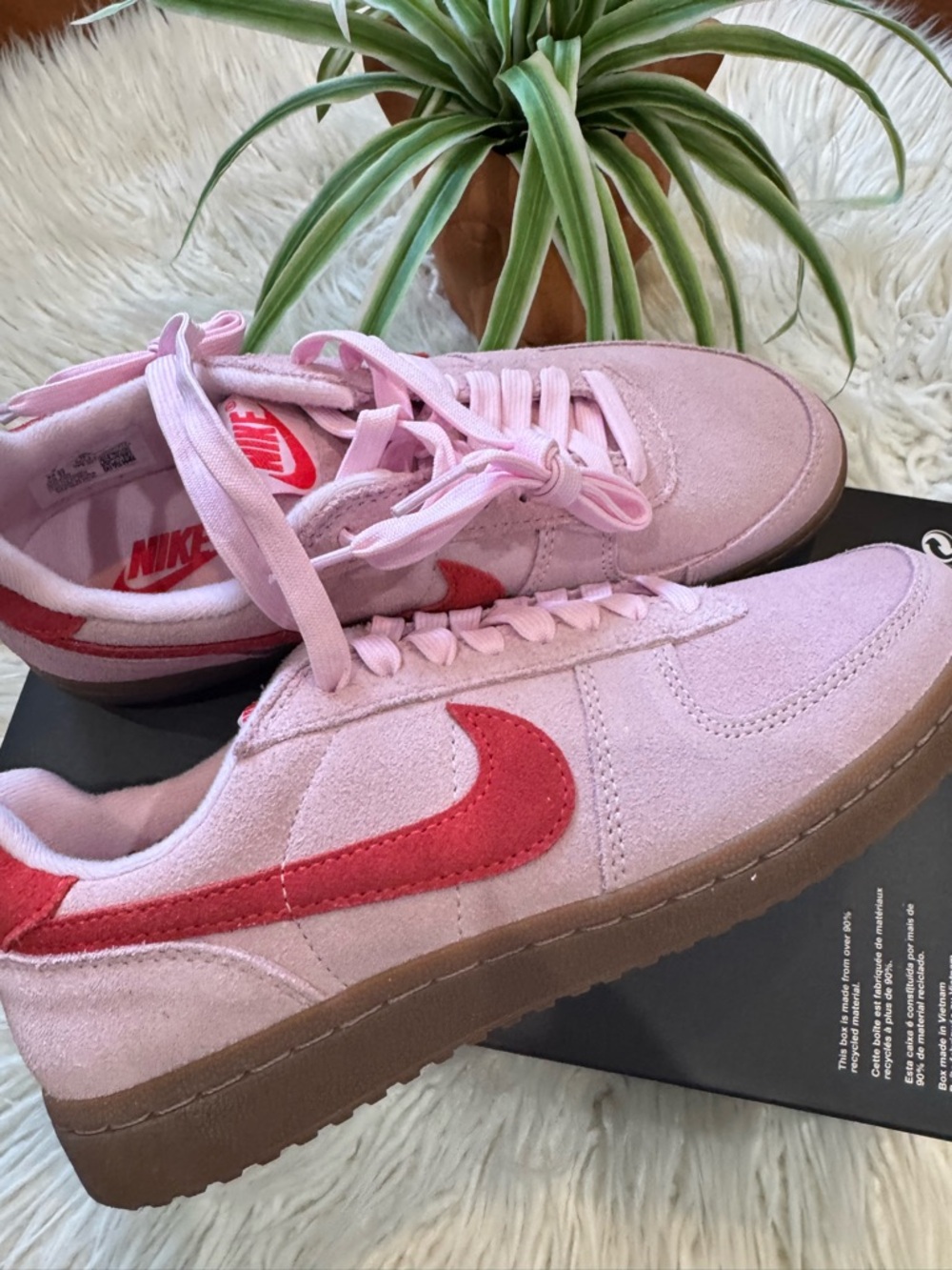 New🌿Nike Women’s Pink Foam/Gum Field General Suede Shoes